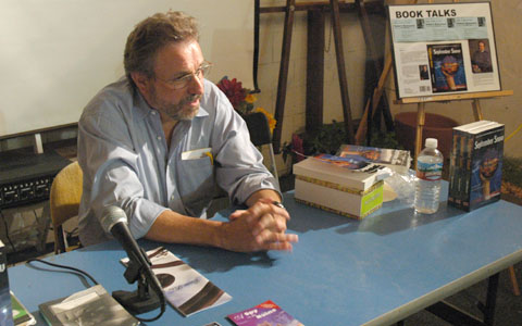 Robert Balmanno at the El Primer Libreria